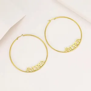 2024 Großhandel personalisierter Namen-Huf in Rose Gold Silber benutzerdefinierter Name Statement große große Hülsen-Ohrringe für Damen