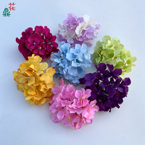 Cabeza de flor de hortensia, flores artificiales de seda para decoración del hogar, decoración navideña, estilo moderno hecho a mano - Product Image 1