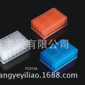 จานเพาะเชื้อแบบหลุมลึก FAY FC013 ขนาด 2.2 มล. 96 หลุม รูปทรงสี่เหลี่ยม ฐานรูปตัววี  แบบใส ใช้แล้วทิ้ง สำหรับห้องปฏิบัติการ - Product Image 3