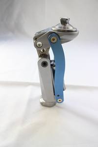 Flexibele Betrouwbare Kunstledematen Medische Prothese Been Kniegewricht Prothese Vijf-Bar Pneumatische Kniegewricht - Product Image 5