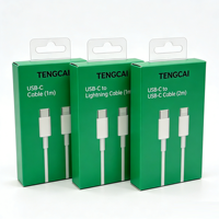 Emballages personnalisés en carton recyclable écologique pour protecteurs d'écran de téléphones/tablettes, avec logo et finition mate transparente.