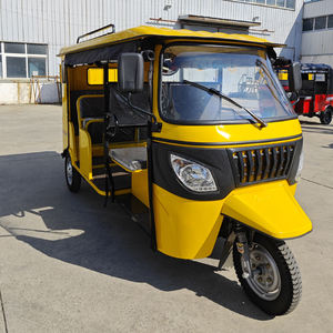 Rickshaw à essence d'<span class=keywords><strong>occasion</strong></span> à vendre, Bajaj à <span class=keywords><strong>trois</strong></span> <span class=keywords><strong>roues</strong></span> - Product Image 6