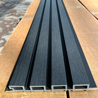 Panneaux muraux en WPC de haute qualité pour l'extérieur, panneaux de grille, panneaux de décoration murale extérieure, panneaux de construction