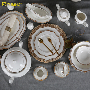 Giá Rẻ Giá Bán Buôn Sang Trọng Xương Trung Quốc Tùy Chỉnh Đám Cưới Gốm Đặt Bữa Ăn Tối Tốt Xương Trung Quốc Bộ Đồ Ăn Sứ Đồ Ăn + Bộ - Product Image 6