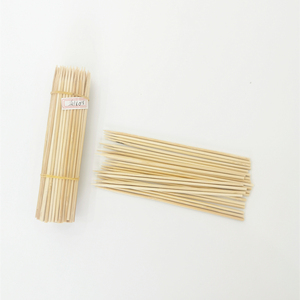 Brocheta de bambú para <span class=keywords><strong>barbacoa</strong></span>, utensilio portátil <span class=keywords><strong>desechable</strong></span> para perros, palitos de limpieza libre, suministros de cocina al aire libre, venta al por mayor - Product Image 2
