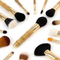Ensemble de pinceaux de maquillage en bambou sans plastique, éco-responsable, pour marques de beauté durables, vente directe d'usine