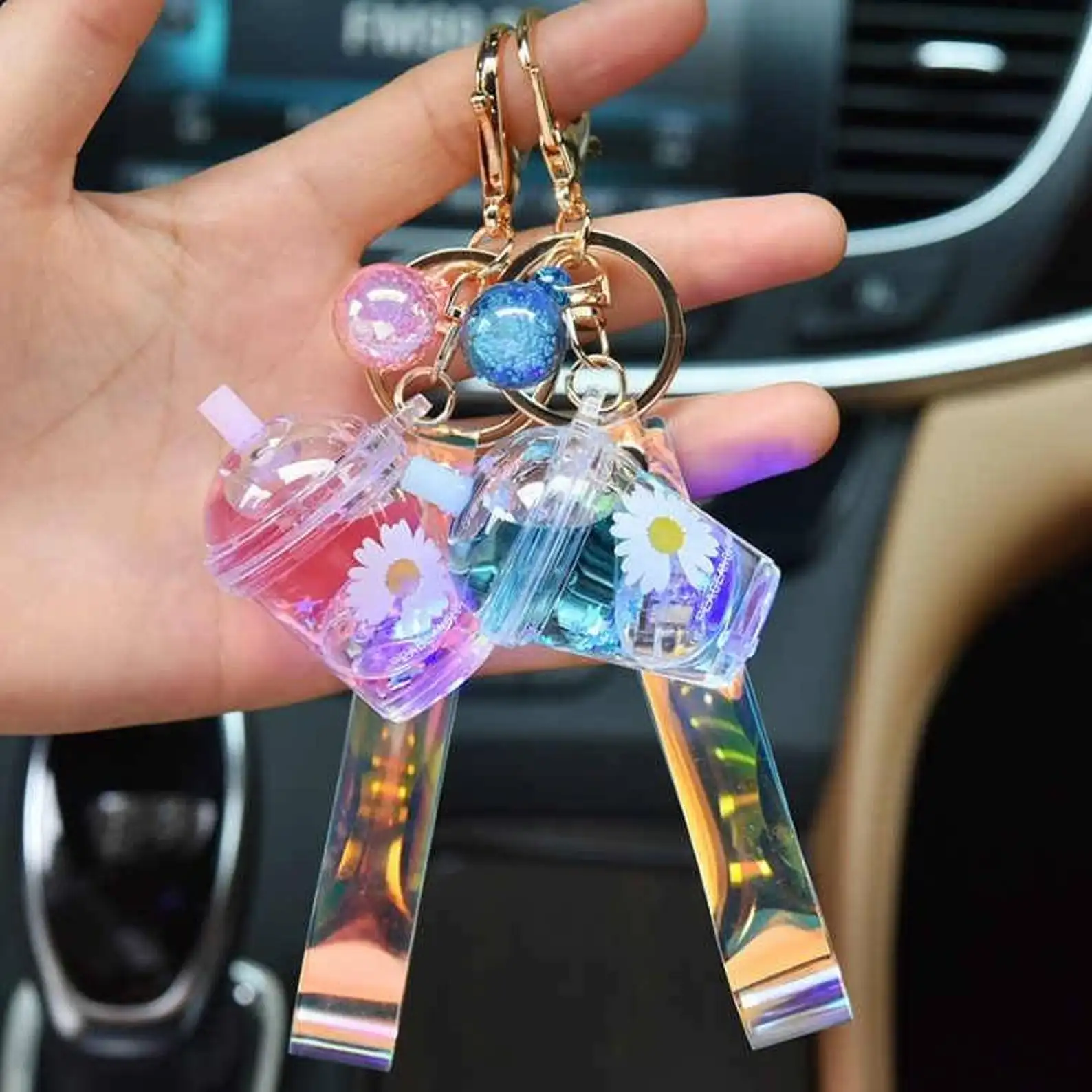 2022 Factory Supply New Luxury Bubble Milk Tea Bottle Liquid Keychain Keyring Liquid Keychain With Trade Assurance