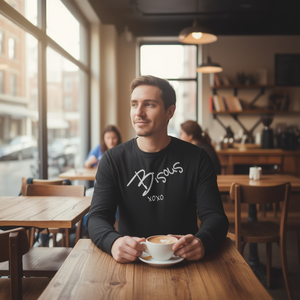 T-shirt à manches longues Bisous, design French Kiss, imprimé Xoxo, col rond noir - Product Image 3