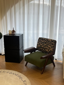 Fauteuil rétro moderne du milieu du siècle, fauteuil lounge en bois massif avec dossier à motifs, fauteuil d'appoint en tissu vert pour salon - Product Image 2