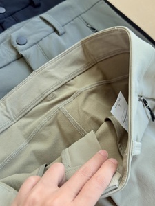 Customized High-end Outdoor Soft-Shell <strong>Windproof</strong>, Breathable Moisture-wicking and Sweat-Wicking Men's Sportswear <strong>Pants</strong> - Product Image 4