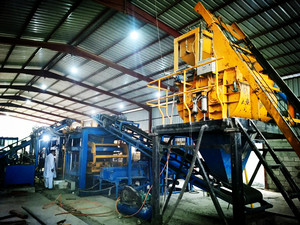 Liste de prix de la machine à fabriquer des blocs entièrement automatique QT12-15, machine à fabriquer des blocs de béton pour matériaux de construction - Product Image 2