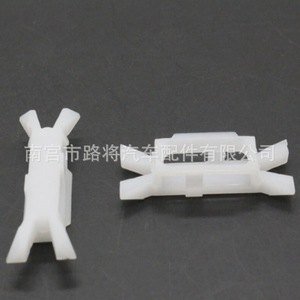Clips en plastique 7078732 pour Renault Megane Fiat, fixation de gouttière de porte, attache automobile en nylon - Product Image 4