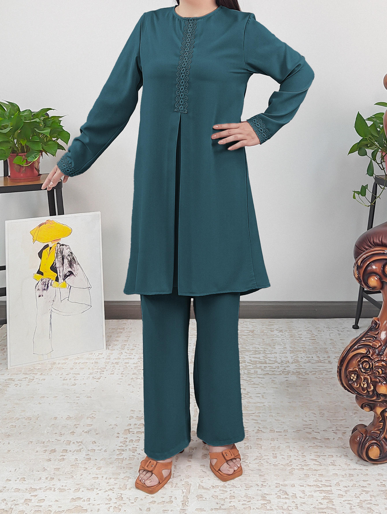 สีเขียวนกยูง