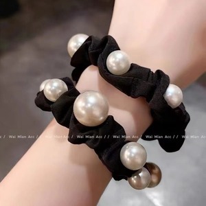 Élastique à cheveux noir avec perles pour chignon, usage quotidien, collection Printemps 2024, fabriqué à Yiwu - Product Image 1