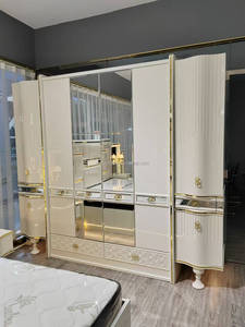 Thiết kế 2025 thanh lịch có độ bóng cao Bộ phòng ngủ hoàng gia sang trọng Vua Kích thước LED thắp sáng cảm giác lãng mạn Bộ đồ nội thất phòng ngủ - Product Image 4