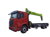 Camion-grue Zoomlion 14T robuste, châssis Auman Galaxy à double essieu arrière, grue montée sur camion