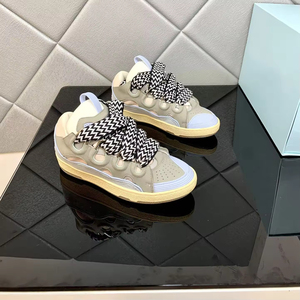 Chaussures de sport décontractées pour hommes, tendance mode, haute qualité, antidérapantes, respirantes, toutes saisons, à lacets. - Product Image 3