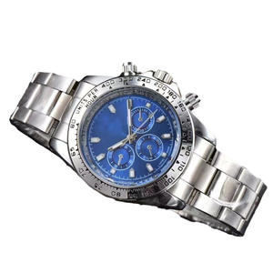 Reloj de Cuarzo Superventas con Círculo Interior Grabado y Tres Esferas Pequeñas Decorativas - Product Image 5