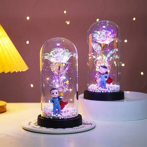Cúpula de Cristal con Flores Preservadas, Rosa Dorada, Regalo Creativo para el Día de la Madre, 8 de Marzo (Día de la Mujer), Día del Padre - Product Image 3