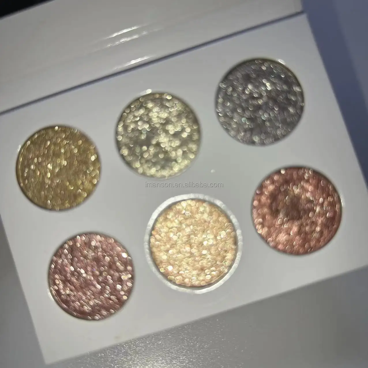 Custom Logo Highly Pigmented Buttery Texture 16 Colors Sparkle Metallic Golden Bronze Champagne Shimmer Diamond Eyeshadow