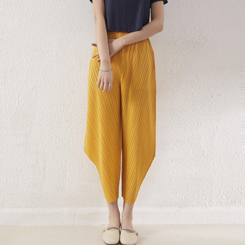 สีเหลือง