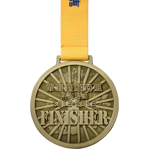 Aangepaste Gepersonaliseerde Sportmedailles Metalen Souvenir Met UV-Offset Zeefdruk Gegoten Medaille - Product Image 1