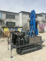 Foreuse de puits d'eau portable intelligente à moteur diesel avec pompe à engrenages et moteur, mini-machine de forage économique, profondeur 260 m