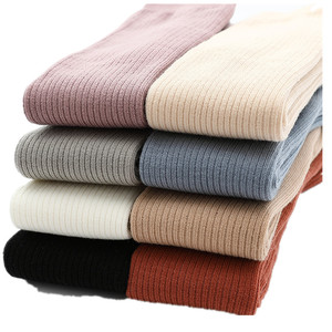 Medias de bebé de lana térmica gruesa de algodón liso de color de invierno al por mayor para niñas - Product Image 4