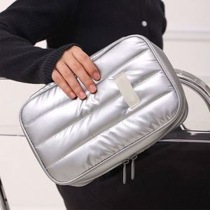 Organizador de Cables de Viaje, Bolsa Impermeable para Cargadores y Cables, Estuche Portátil para Accesorios Tecnológicos con Compartimentos con Cremallera - Product Image 1