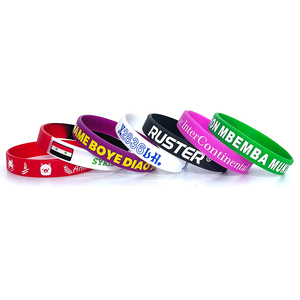 Pas cher Nouveaux Bracelets Bandes De Poignet En Silicone Bracelets pour <span class=keywords><strong>Festival</strong></span> Logo <span class=keywords><strong>Personnalisé</strong></span> <span class=keywords><strong>Bracelet</strong></span> En Silicone - Product Image 4