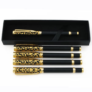 Bolígrafo de Gel Clásico de Lujo Picasso con Diseño de Metal Negro y Chapado en Oro para Oficina y Negocios - Product Image 3