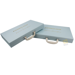 Caja de Embalaje de Cartón para Regalos, Hecha a Mano, Decorativa, de Papel y Cuero, con Asa, Estilo Maleta de Lujo - Product Image 4