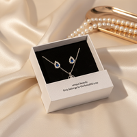 Boîte à bijoux premium carrée en similicuir texturé, à tiroirs imbriqués, pour colliers, bagues, boucles d'oreilles et bracelets