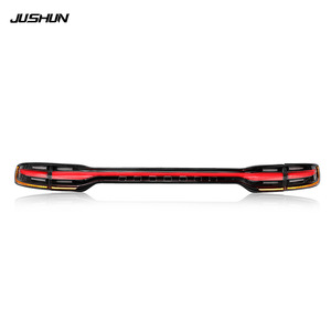 ชุดไฟท้าย LED แบบเต็มความกว้าง Jushun สำหรับรถ Porsche Macan ปี 2014-2017 สีดำแดง 12V - Product Image 1