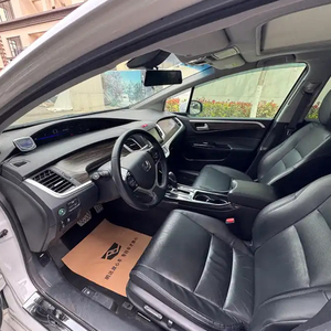 รถยนต์มือสองคุณภาพเยี่ยม เกียร์ลื่นไหล ประหยัดน้ำมัน รุ่นปี <span class=keywords><strong>2020</strong></span> Honda Jade 210TURBO CVT รุ่น Luxury เหมาะสำหรับทริปพักผ่อน<span class=keywords><strong>ส</strong></span>ุด<span class=keywords><strong>ส</strong></span>ัปดาห์ - Product Image 4