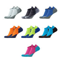 Chaussettes de course à compression anti-ampoules personnalisées pour marathon