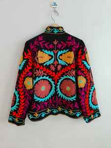 Veste en broderie Suzani faite à la main en Inde, style unique, veste artisanale, motif floral, manteau pour femmes, nouveau style, veste bohème Suzani - Product Image 6