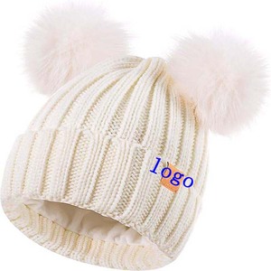 Gorro de Punto Personalizado de Alta Calidad para Niños, 100% Acrílico, <span class=keywords><strong>Gorros</strong></span> de Invierno con <span class=keywords><strong>Dos</strong></span> <span class=keywords><strong>Pompones</strong></span> - Product Image 3