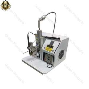 Machine à souder automatique USB pour lumières LED et fils pour ligne de fabrication de produits métalliques - Product Image 2