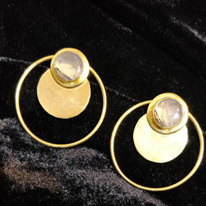 Pendientes de Botón Geométricos de Piedra Lunar Natural Redonda 2020, Joyería Minimalista de Latón con Baño de Rodio para Bodas, Fiestas y Compromisos - Product Image 2