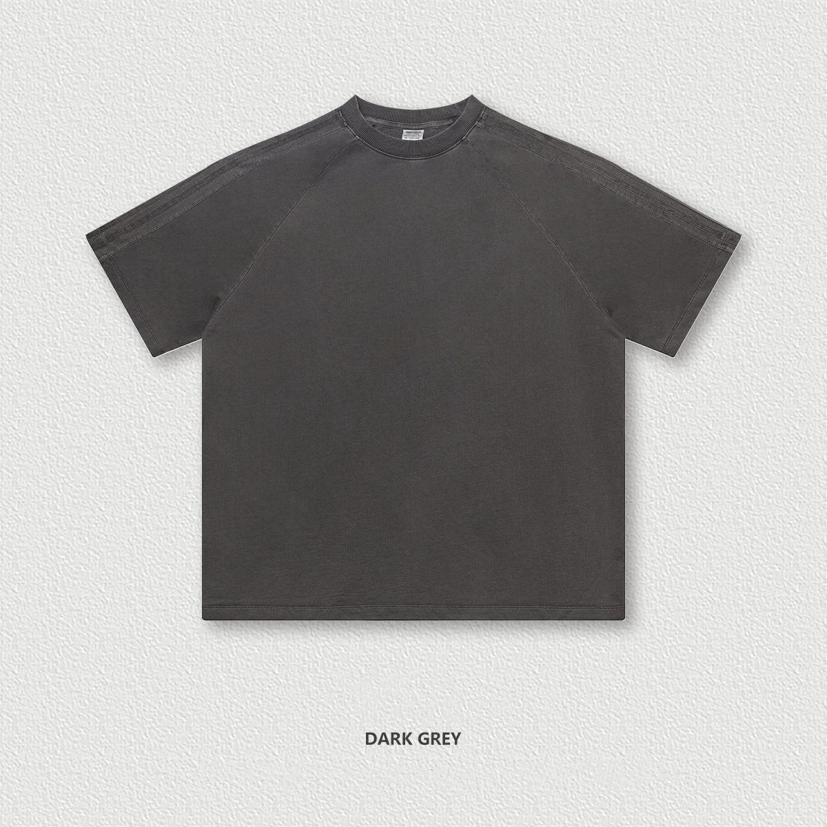 สีเทาเข้ม