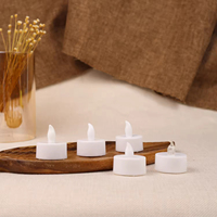 Bougies de Noël chauffe-plat LED sans flamme cire de paraffine blanche chaude avec batterie incluse nouveau Design lampe de décoration de la maison