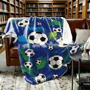 Manta de Franela con Diseño de Jugador de Fútbol Americano y Fuegos Artificiales, Reversible, Suave al Tacto, para Cama, Sofá o Sillón, con Impresión Personalizada - Product Image 3
