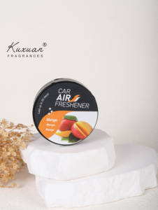 40 جرام حماية البيئة تنقية الهواء شنقا السائل شكل مخصص سيارة معطر الهواء رائحة العطور تعليب - Product Image 6