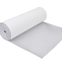 Isolation de tuyaux en mousse EPE, résistante à la chaleur, durable, légère, pour la plomberie industrielle et les systèmes d'eau