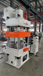 Prensa Hidráulica Industrial Universal de 200 Toneladas y 4 Columnas para Estampado, Doblado y Grabado - Product Image 3