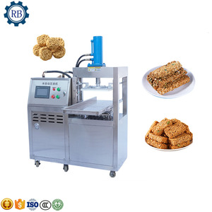 Machine à façonner les gâteaux aux amandes à épaisseur réglable, machine à fabriquer des bonbons aux cacahuètes, machine à fabriquer du mazapan - Product Image 3