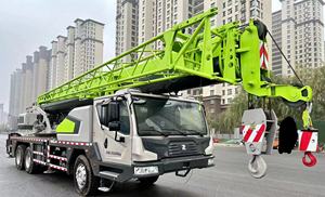Grue tout-terrain Zoomlion ZTC350H d'occasion économique de 35 tonnes montée sur camion, unité de levage robuste - Product Image 1