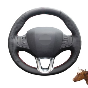 Venta al por mayor cosido a mano de cuero genuino negro cubierta de <span class=keywords><strong>volante</strong></span> para <span class=keywords><strong>Peugeot</strong></span> <span class=keywords><strong>208</strong></span> <span class=keywords><strong>Peugeot</strong></span> 2011-2019 <span class=keywords><strong>Peugeot</strong></span> 2008 - 2019 especial - Product Image 1