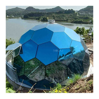 Tente Dôme de Luxe en Verre Trempé avec Structure en Acier et Aluminium, Abri Glamping Quatre Saisons pour Hôtels, Complexes et Campings en Plein Air